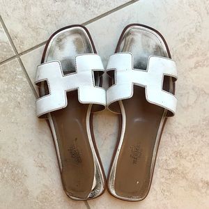 Used Hermes white stitch oran slide sandals (35.5)